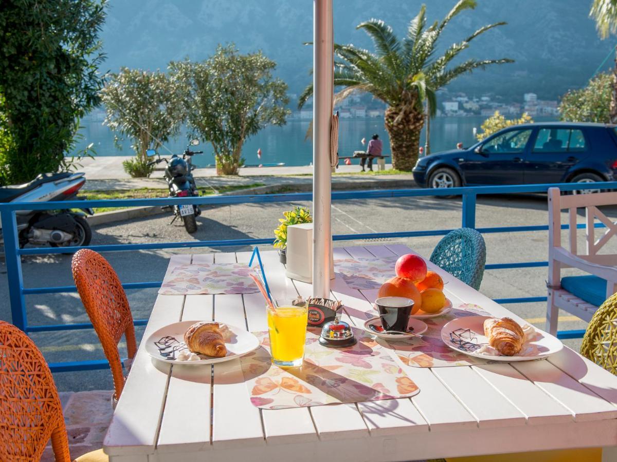 Apartments Windrose Kotor Exterior photo
