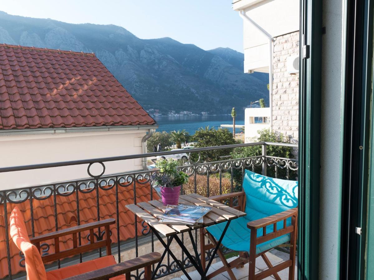 Apartments Windrose Kotor Exterior photo