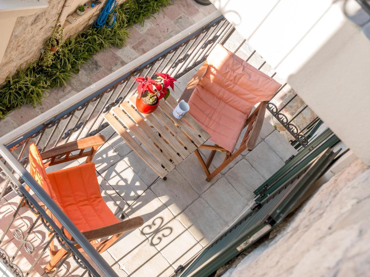 Apartments Windrose Kotor Exterior photo